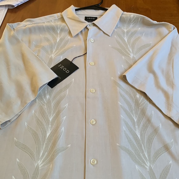 Izod, mens shirt sleeve, silk shirt, NWT - Picture 6 of 6